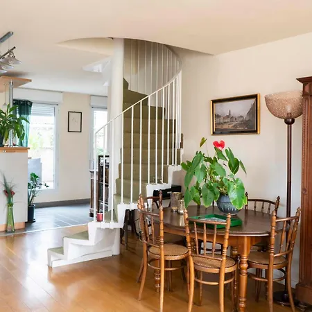 Appartement Charming Duplex With Two Balconies In The 13th